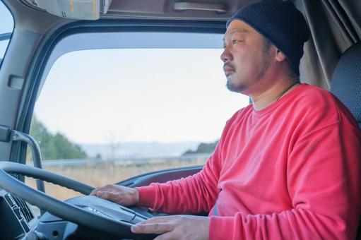 トラック運転手